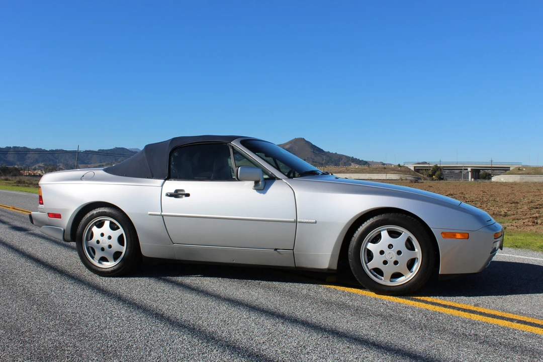1990 Porsche 944 S2 - Image 4 of 31