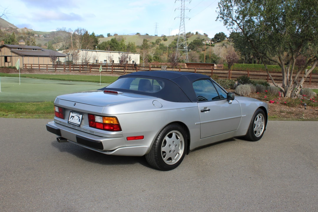 1990 Porsche 944 S2 - Image 19 of 31