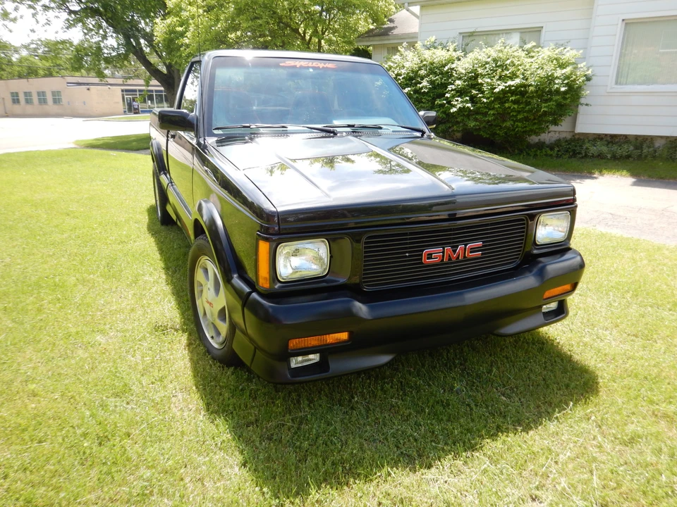 1991 GMC Syclone - Image 19 of 31