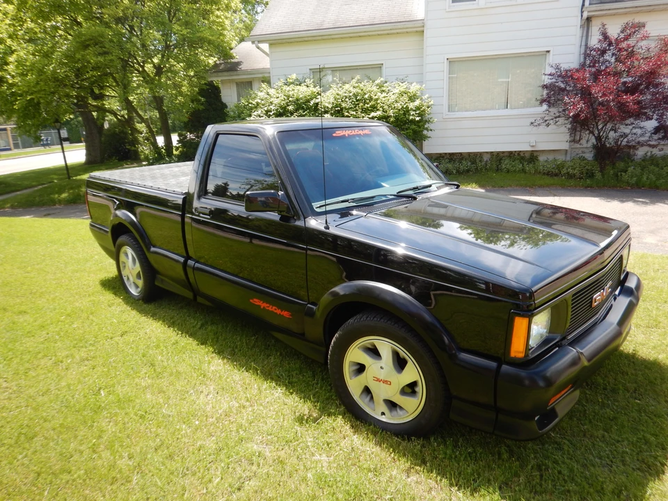 1991 GMC Syclone - Image 17 of 31