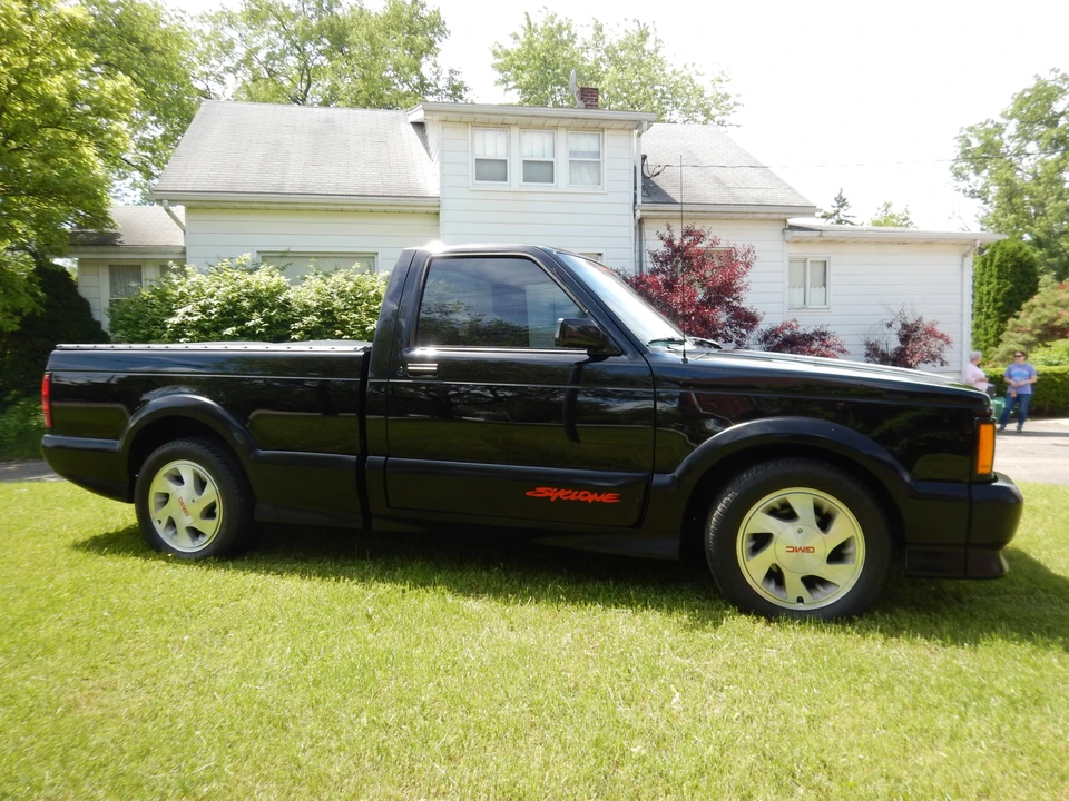 1991 GMC Syclone - Image 16 of 31