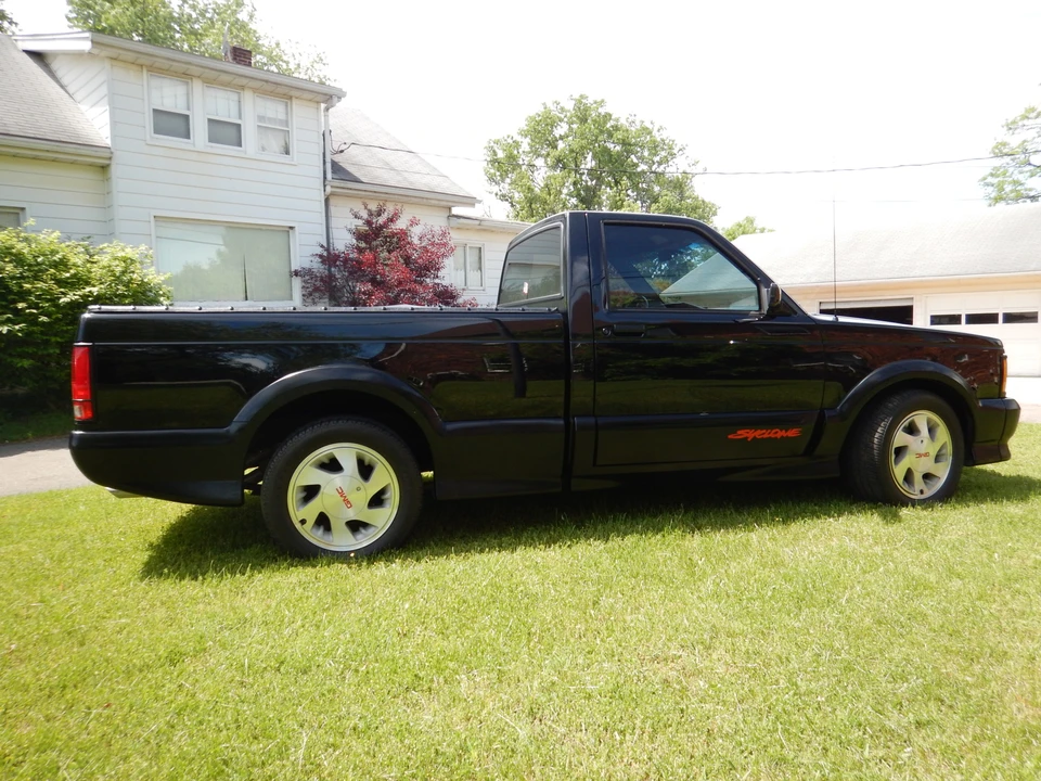 1991 GMC Syclone - Image 15 of 31