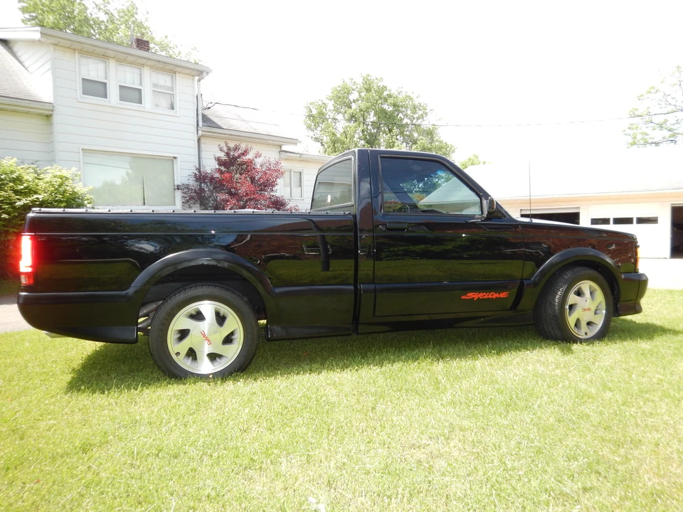 1991 GMC Syclone - Image 14 of 31