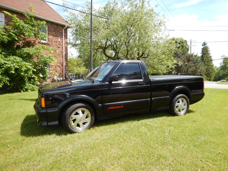 1991 GMC Syclone - Image 4 of 31