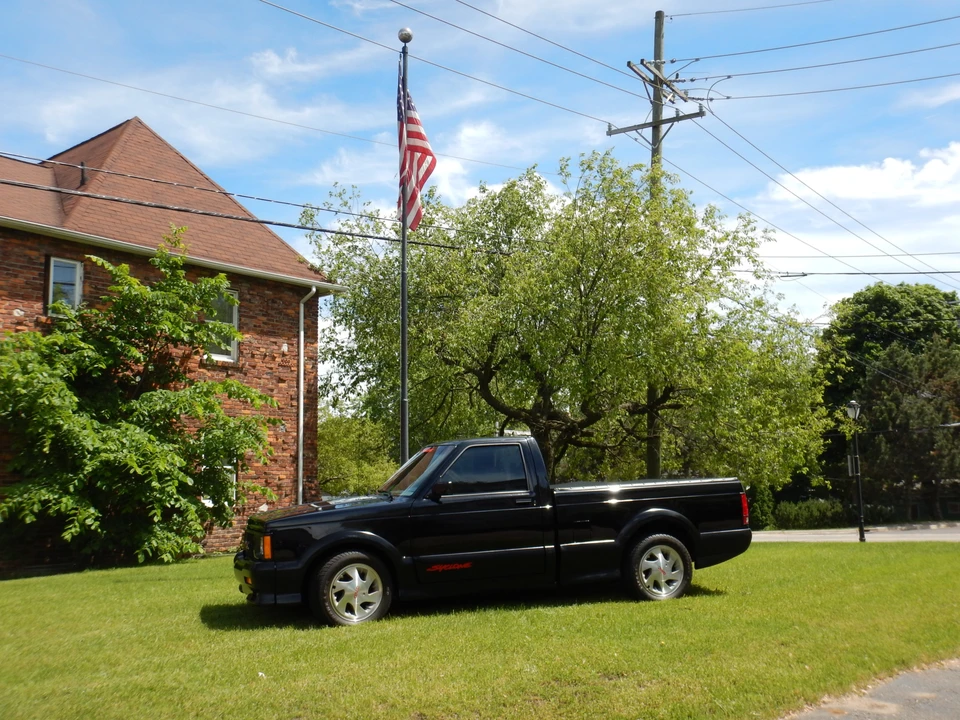1991 GMC Syclone - Image 3 of 31