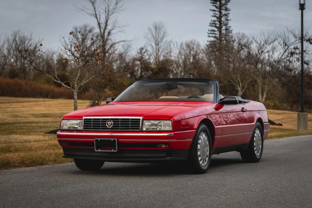 1993 Cadillac Allante - Image 3 of 31
