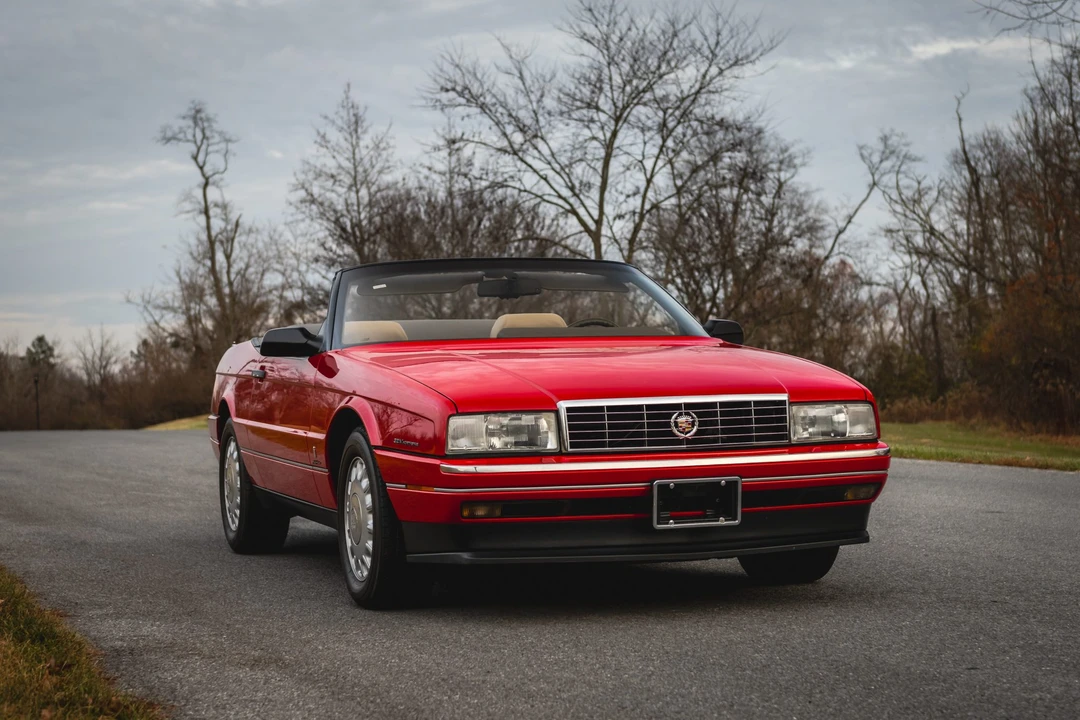 1993 Cadillac Allante - Image 8 of 31