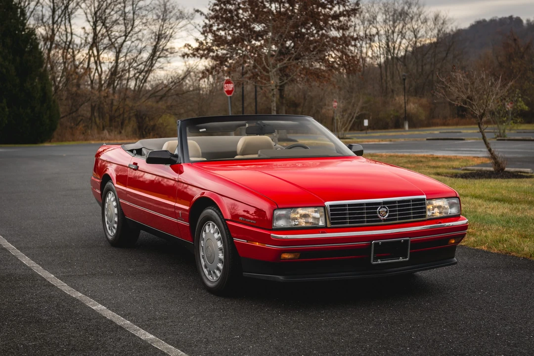 1993 Cadillac Allante - Image 12 of 31