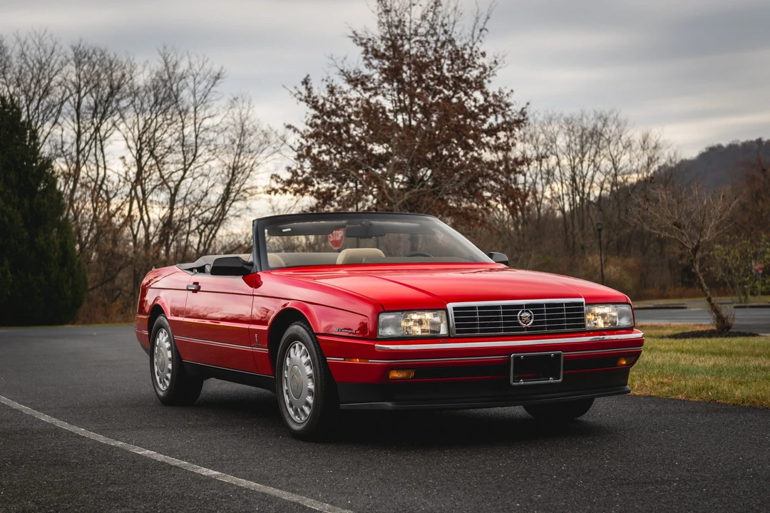 1993 Cadillac Allante - Image 11 of 31