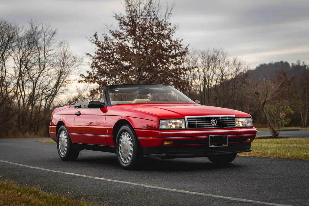 1993 Cadillac Allante - Image 10 of 31