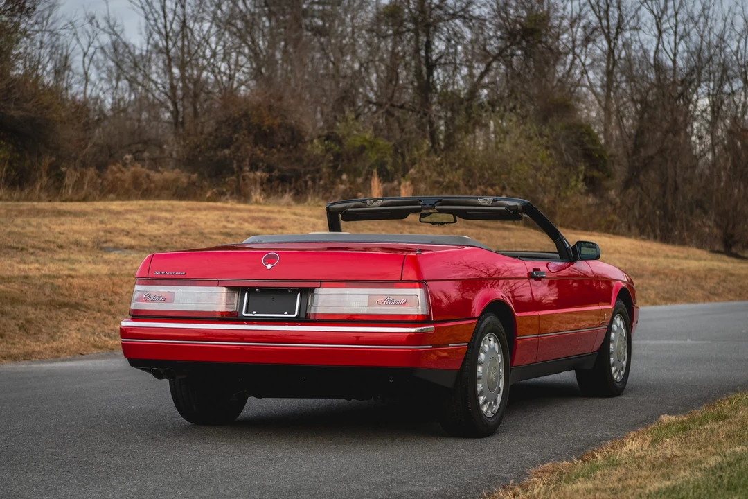 1993 Cadillac Allante - Image 31 of 31