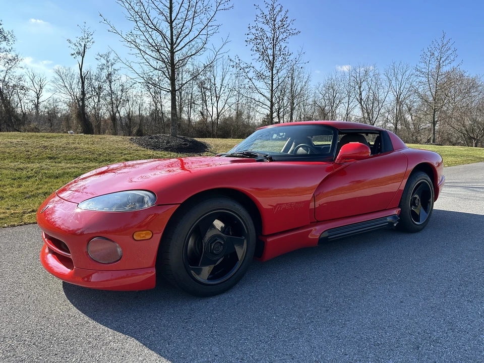 1993 Dodge Viper 1st Gen - Image 2 of 31