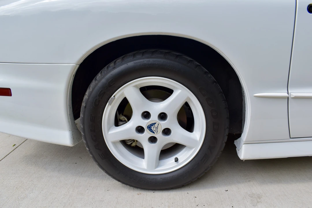 1994 Pontiac Firebird Trans Am 4th Gen - Image 15 of 31