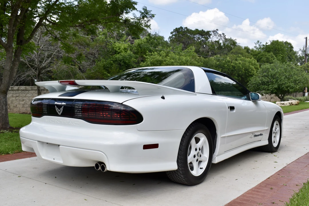 1994 Pontiac Firebird Trans Am 4th Gen - Image 7 of 31