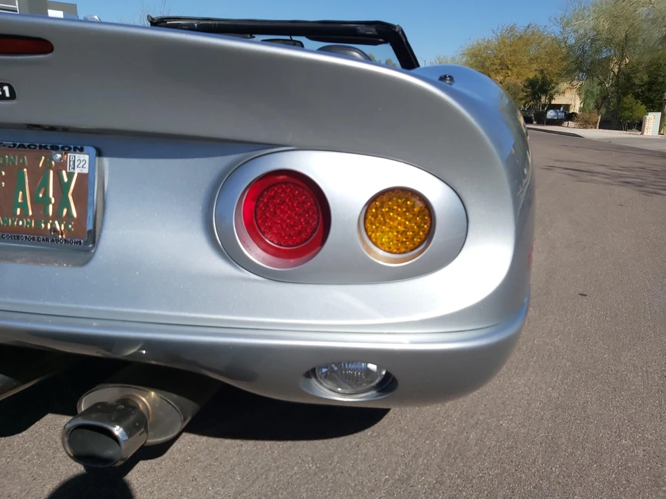 1999 Shelby Series 1 - Image 27 of 31