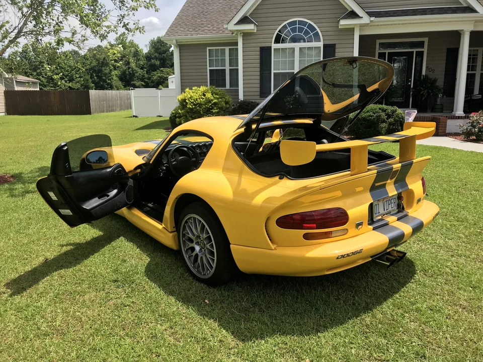 2001 Dodge Viper ACR 2nd Gen - Image 19 of 31