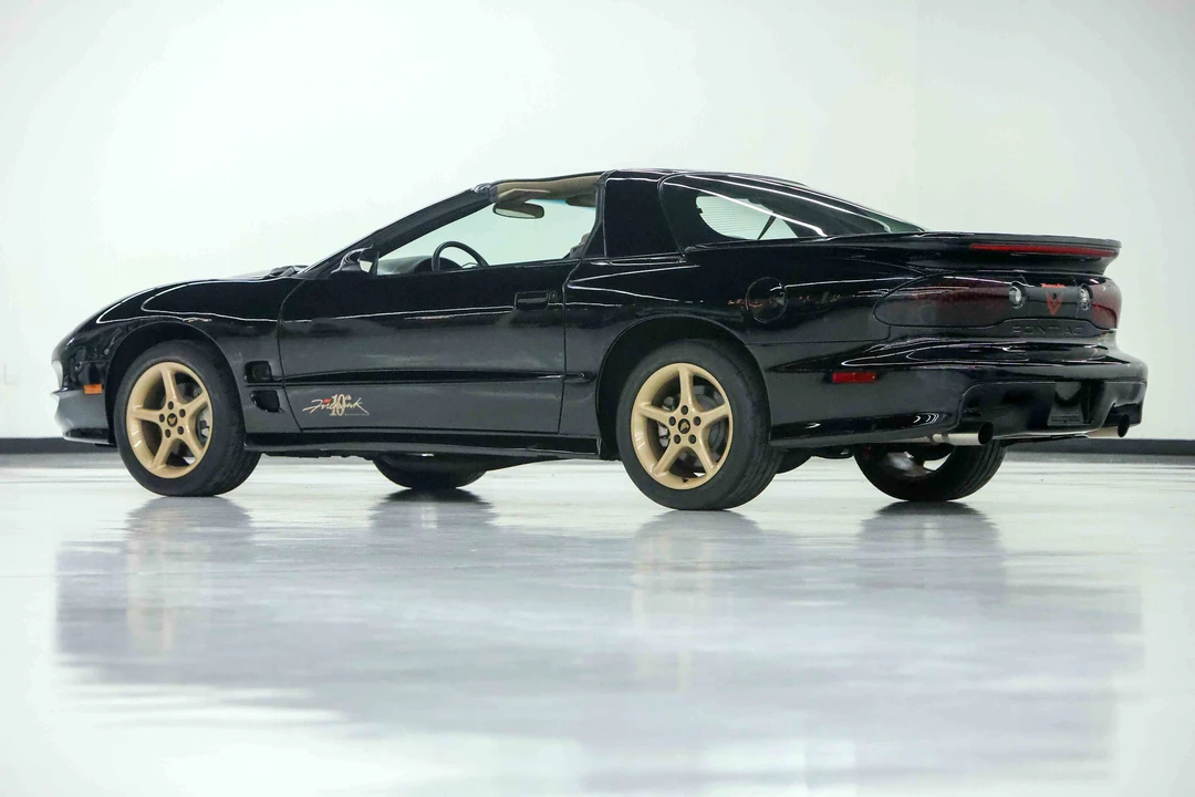 2001 Pontiac Firebird Trans Am 4th Gen - Image 11 of 31