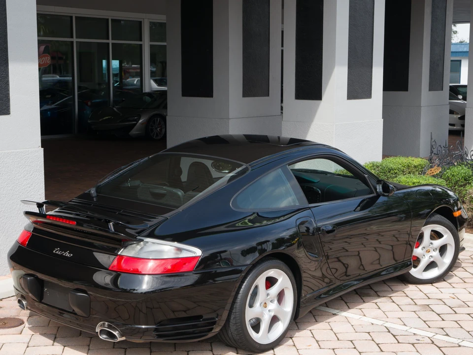 2001 Porsche 996 Turbo - Image 9 of 31