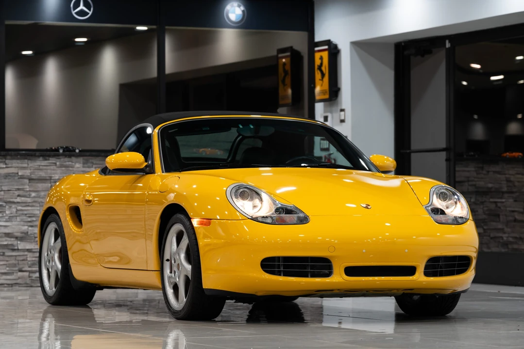 2002 Porsche 986 Boxster S - Image 24 of 31