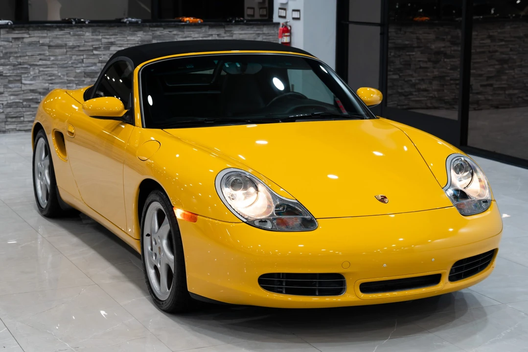 2002 Porsche 986 Boxster S - Image 17 of 31