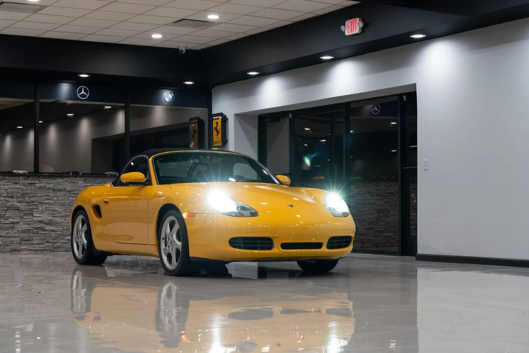 2002 Porsche 986 Boxster S - Image 11 of 31