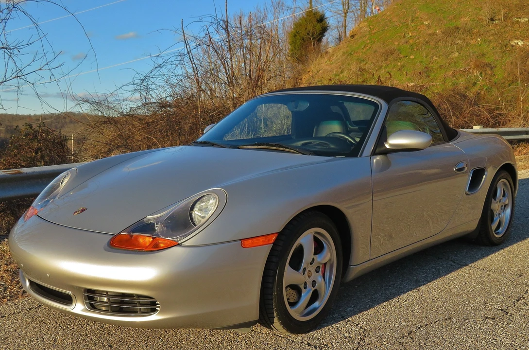 2002 Porsche 986 Boxster S - Image 6 of 31