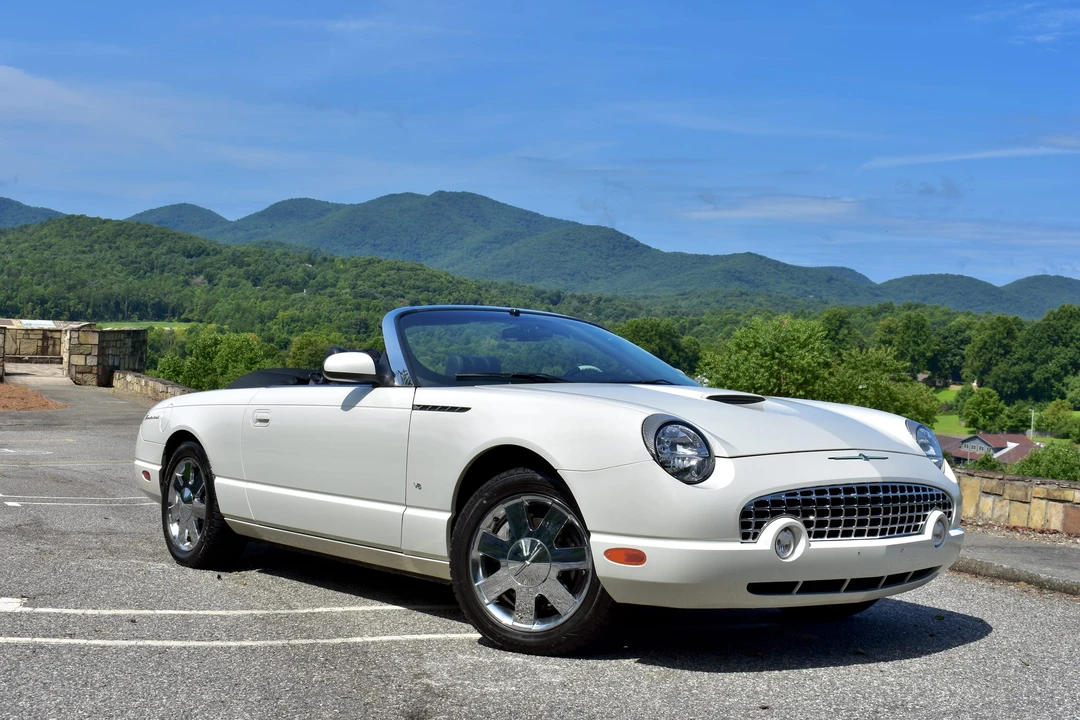 2003 Ford Thunderbird 11th Gen - Image 30 of 31