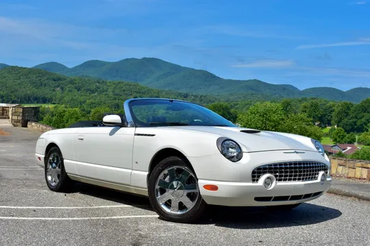 2003 Ford Thunderbird