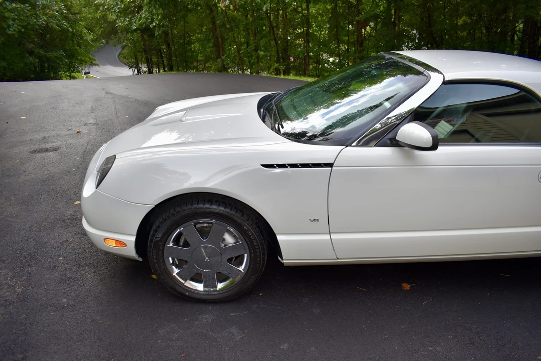 2003 Ford Thunderbird 11th Gen - Image 31 of 31