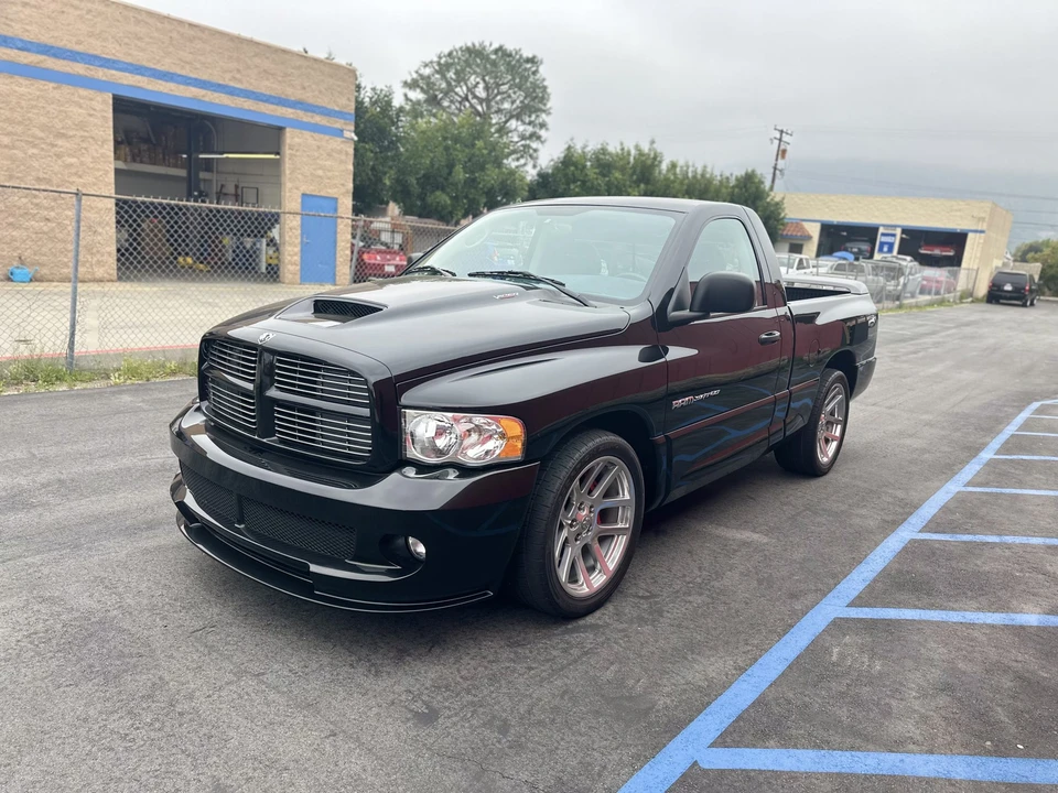 2004 Dodge Ram SRT-10 3rd Gen - Image 2 of 31