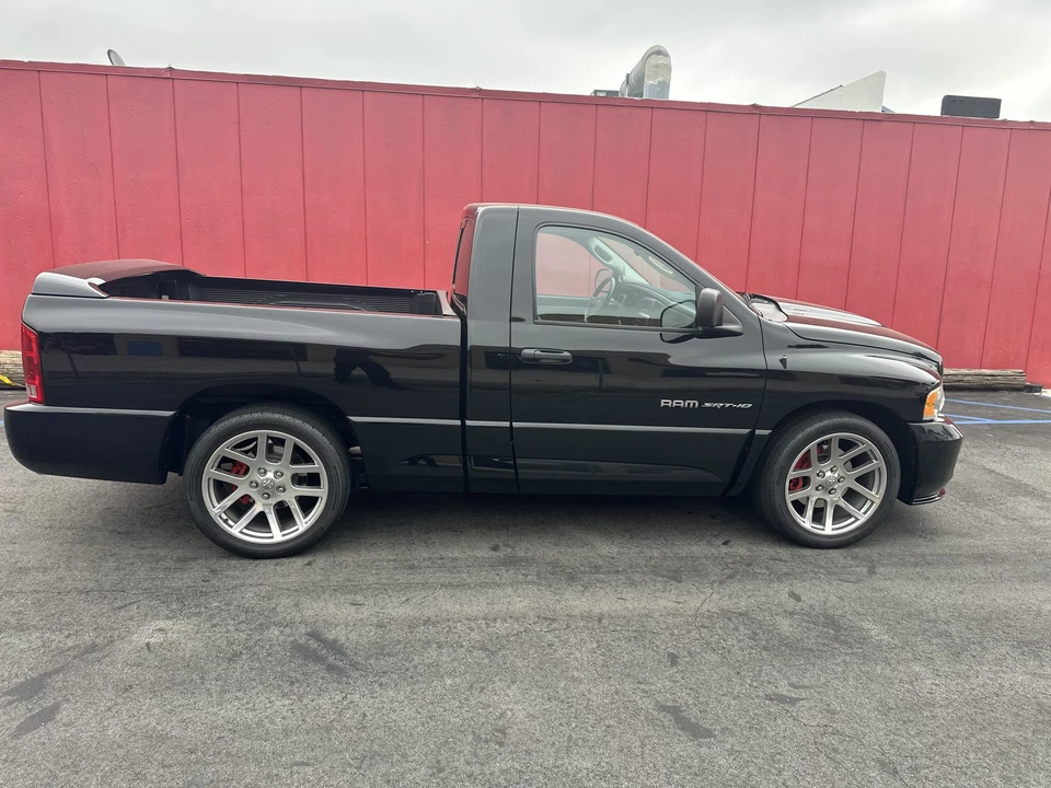 2004 Dodge Ram SRT-10 3rd Gen - Image 6 of 31