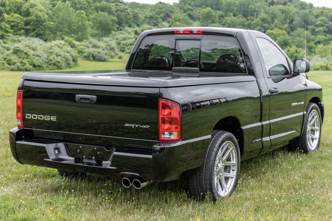 2004 Dodge Ram SRT-10 3rd Gen - Image 5 of 31