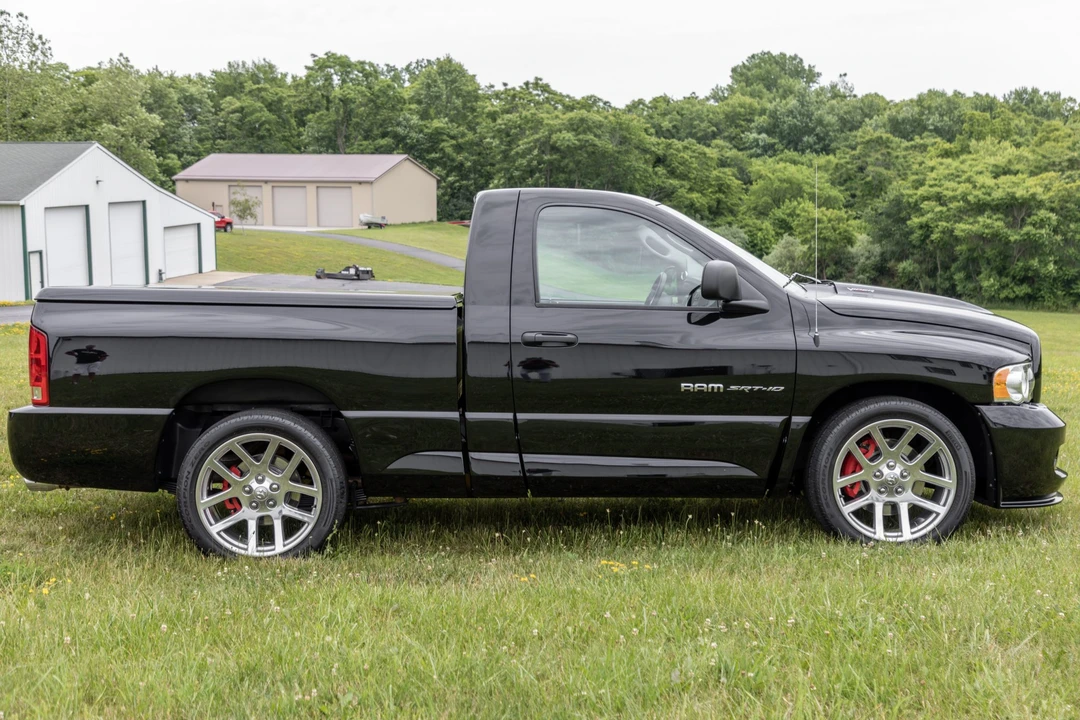 2004 Dodge Ram SRT-10 3rd Gen - Image 6 of 31