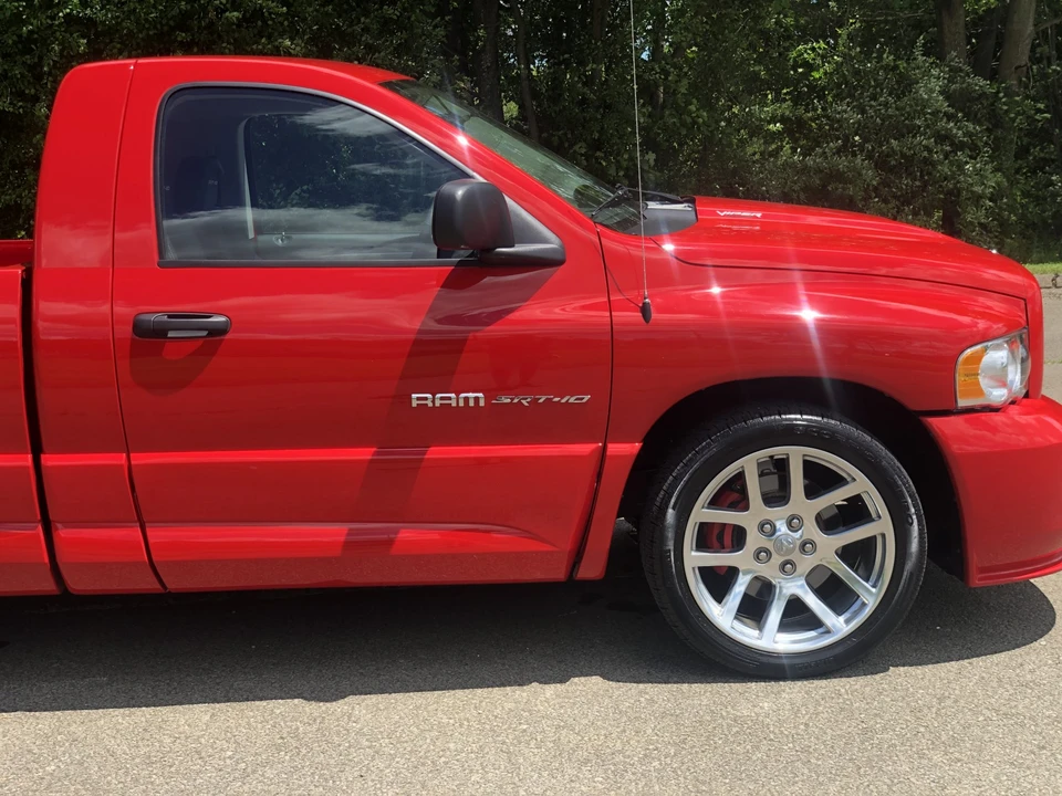 2004 Dodge Ram SRT-10 3rd Gen - Image 11 of 31