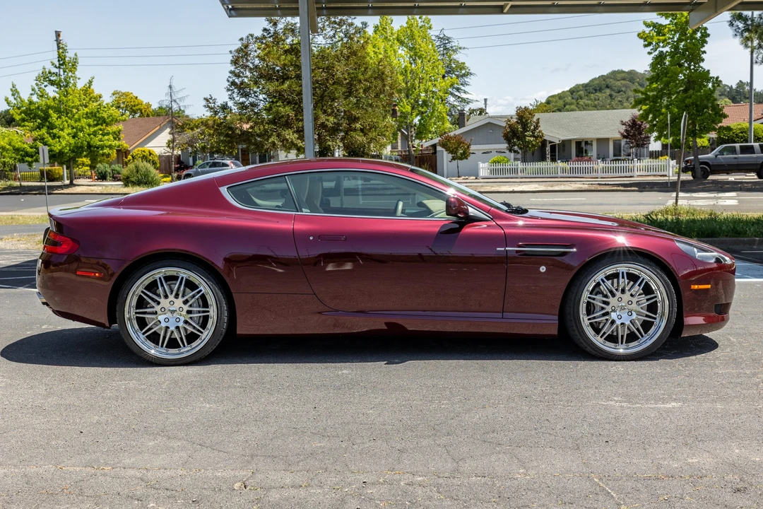 2005 Aston Martin DB9 - Image 8 of 31