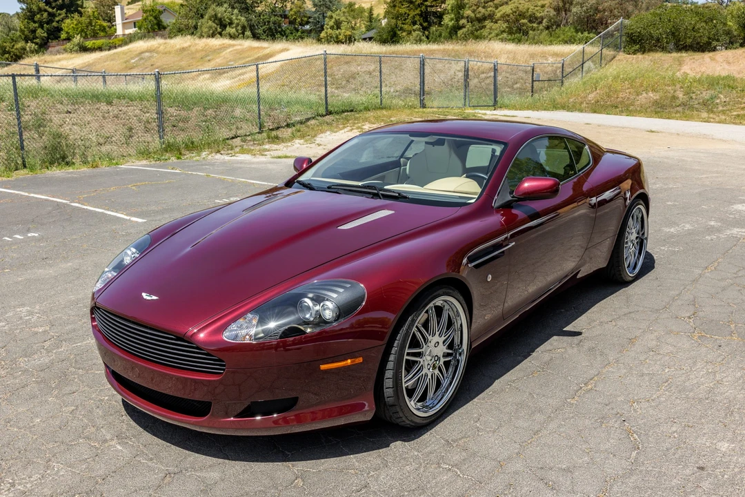 2005 Aston Martin DB9 - Image 13 of 31