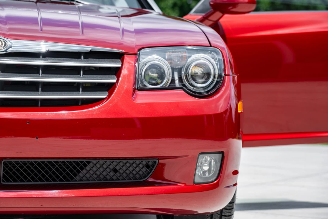 2005 Chrysler Crossfire - Image 13 of 31