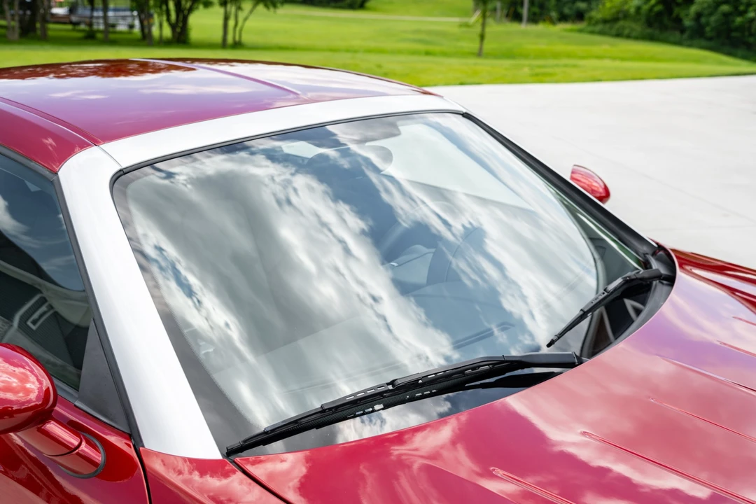 2005 Chrysler Crossfire - Image 31 of 31