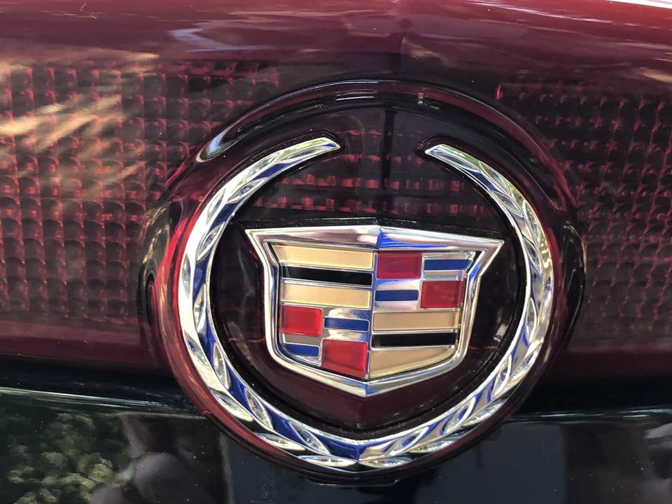2007 Cadillac XLR-V - Image 29 of 31