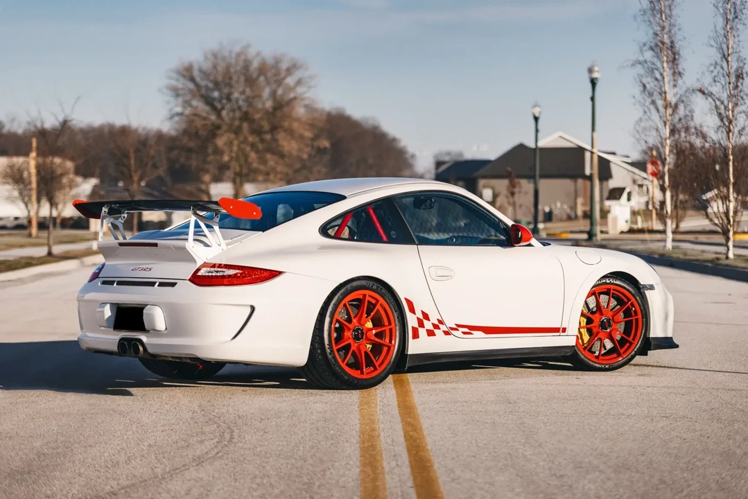 2010 Porsche 997 GT3 RS - Image 6 of 6