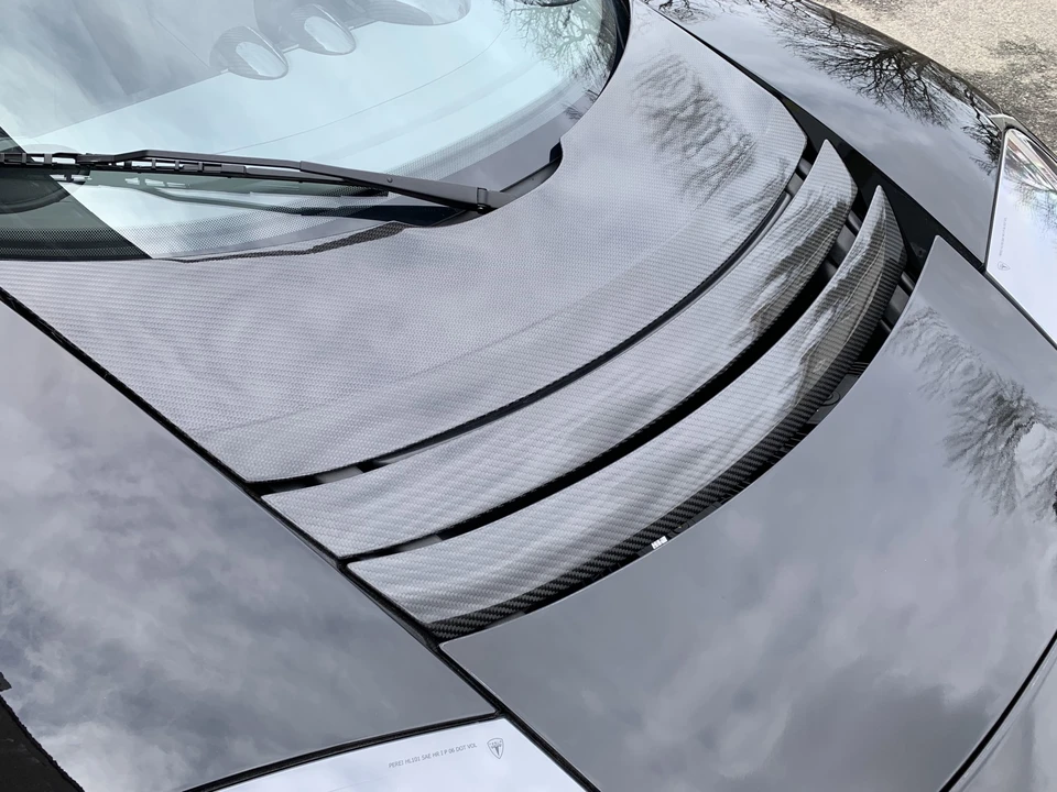 2010 Tesla Roadster - Image 24 of 31