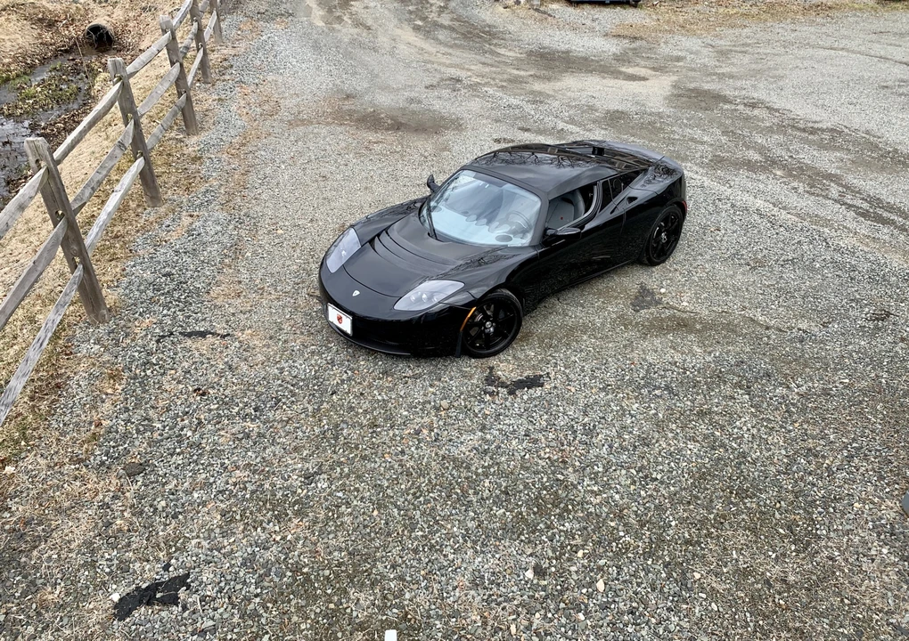 2010 Tesla Roadster - Image 2 of 31