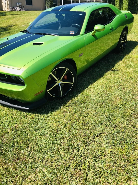 2011 Dodge Challenger SRT8 & 392 3rd Gen - Image 16 of 31