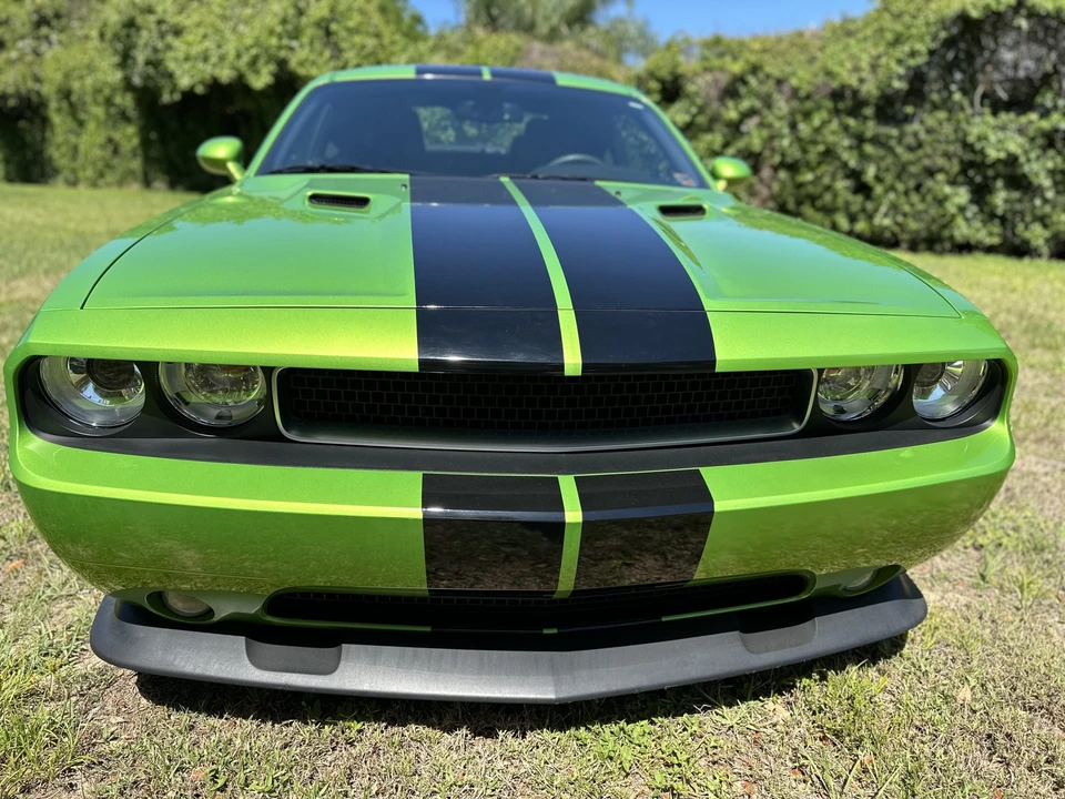 2011 Dodge Challenger SRT8 & 392 3rd Gen - Image 3 of 31