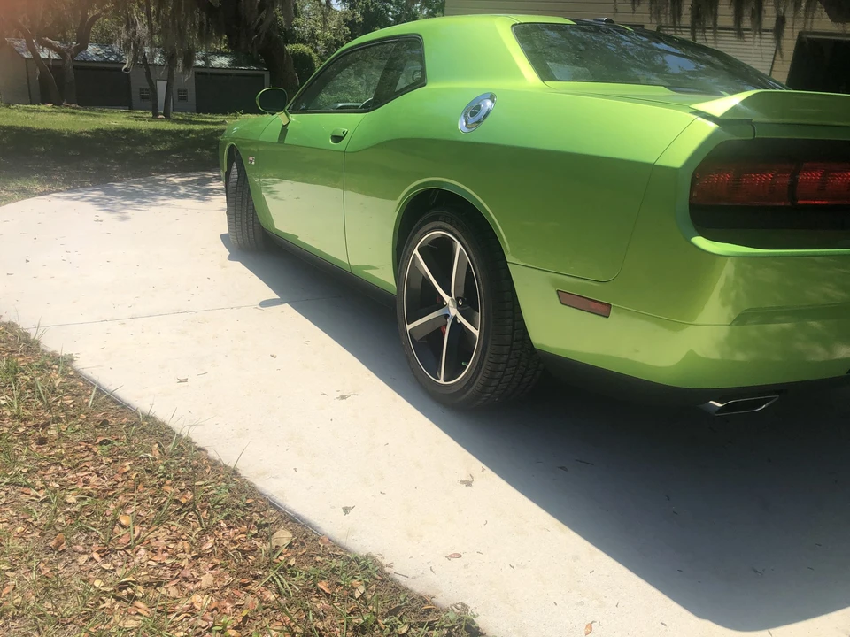 2011 Dodge Challenger SRT8 & 392 3rd Gen - Image 25 of 31