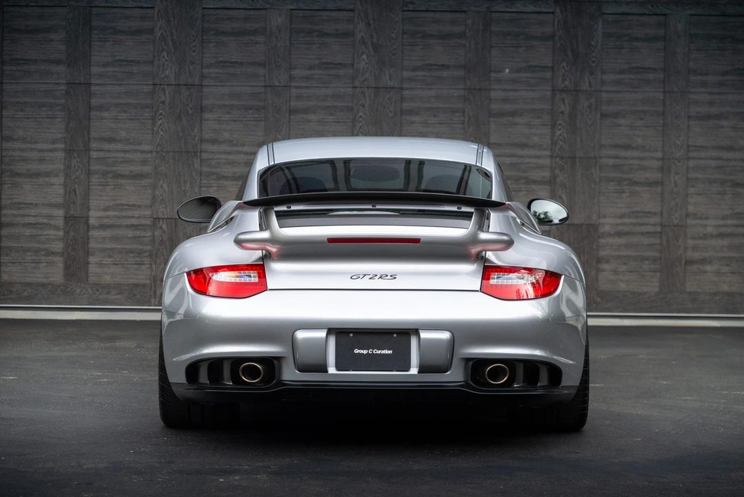 2011 Porsche - Image 27 of 31