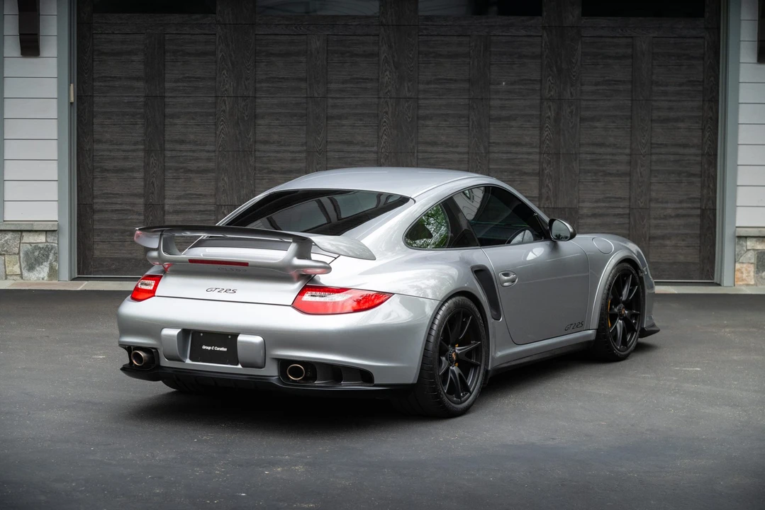 2011 Porsche - Image 24 of 31