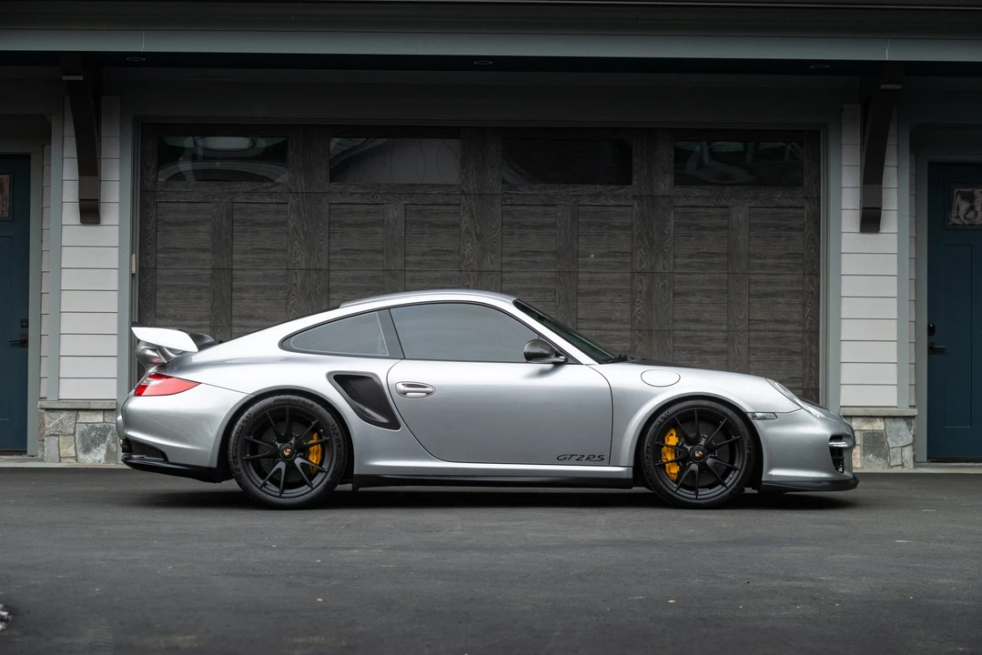 2011 Porsche - Image 20 of 31