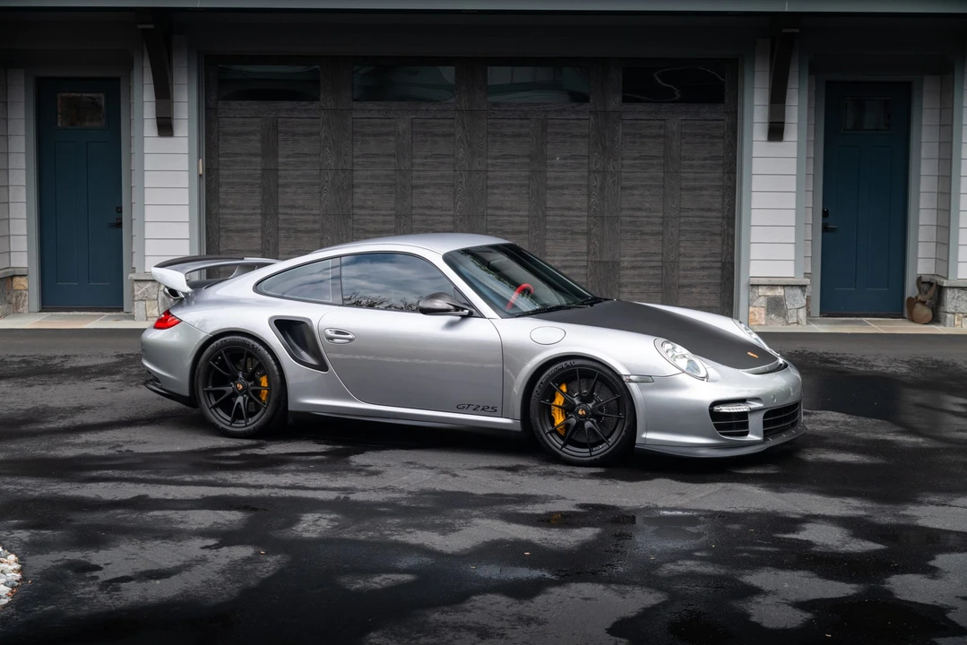 2011 Porsche - Image 15 of 31