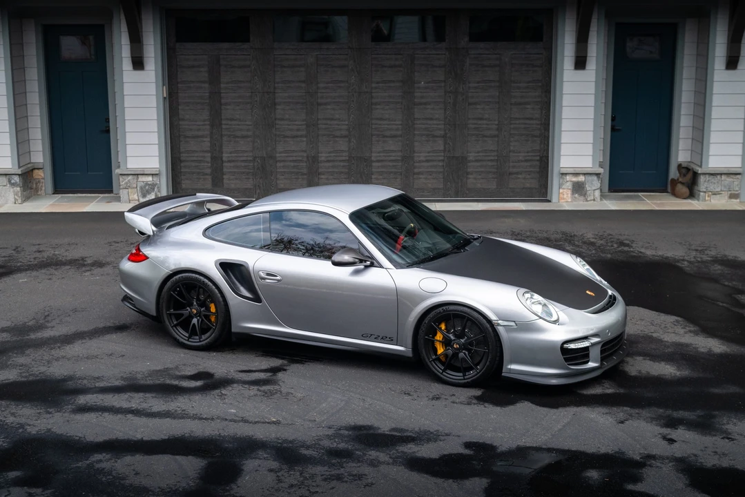 2011 Porsche - Image 14 of 31